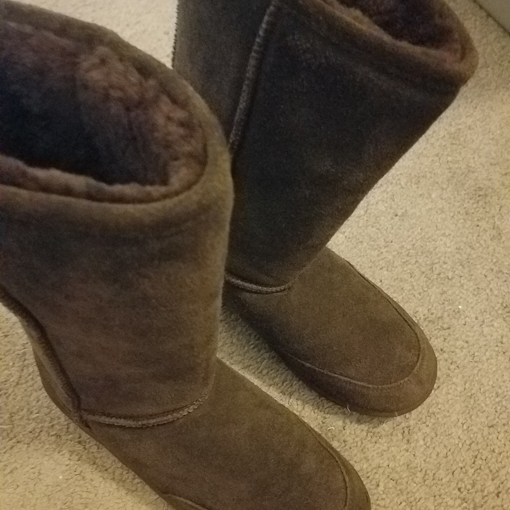 Girls Bearpaw Boots